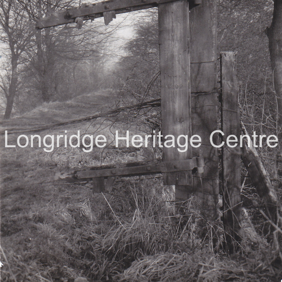 357A - Railway - Bottom Line Boundary Gate - 1966